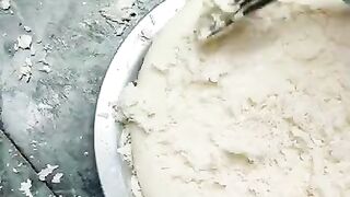 -Market_Dough_Perfect_Pizza,_Readymade_Pizza
