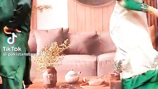 Live performance from Lahore stag drama full jhakaas