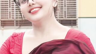 কেমন লাগছে আমাকে 🥰🥰
