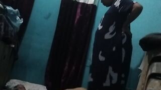 sedang dalam proses ngelahirin