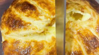 A delicious, crispy breakfast made with milk.