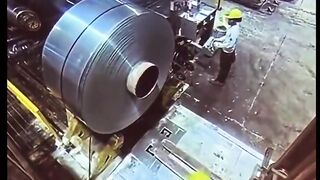 A Terrifying Moment Inside This Factory 😨