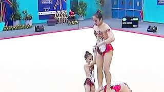 Incredible Talent in Women’s Acrobatics