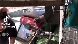 Strong hold