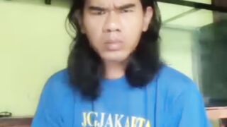 Menghayal aja