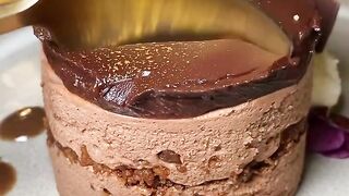 chocolate mousse cake