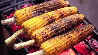 Jagung Bakar. Roasted corn. 燒粟米. 烤玉米. 焼きトウモロコシ. Смажена кукурудза. Жареная кукуруза.