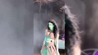 Indian Girl Noor Jahan Dance 7