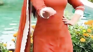 Sweet song & dancing.....