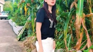 Gril funny moments 😁