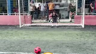 FOI AQUI QUE PEDIRAM UM FINAL