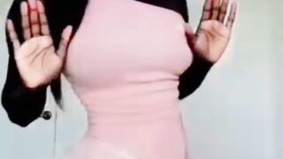 Sesuai gelapnya sush nyarinya