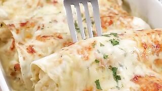 White chicken creamy enciladas