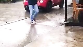 Watch 16