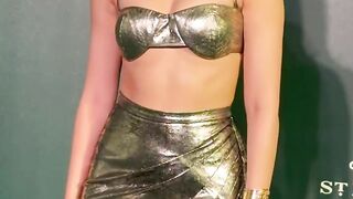 Ananya Panday super hot and so much sexy actress her boobs and nipples is so much beautiful very sexy dress photoshoot.