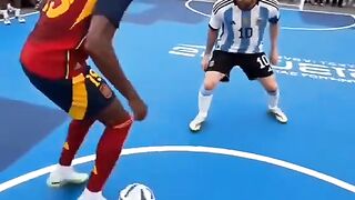 This Football Moment Is Absolutely Crazy! ⚽🔥