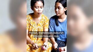 Ngupas bawang wae
