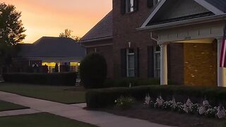 🏡🇺🇸✨