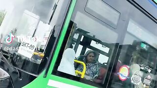 Green Buses in Punjab||Free Free Service @212||Febspot video of the Mrwhen Nice 2