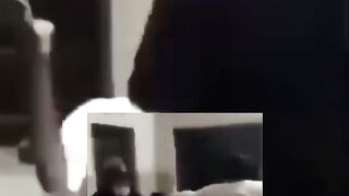 پیر صاحب بندے کے جن نکالتے ہوئے
