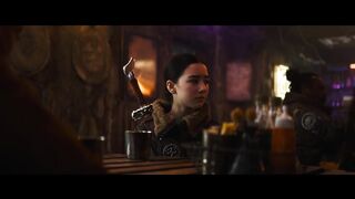 Supergirl___Fingers_On_Triggers____Movie_Clip___Warner_Bros._Entertainment