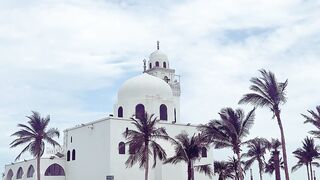 Mosque, or floating mosque?