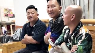 Ba đứa bạn thân