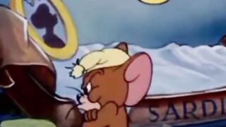 Crazy Tom Is Back! 😂🐱 | Tom & Jerry’s Funniest Moment