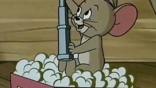 Jerry’s Popcorn Trick Turns Into a Crazy Tom & Jerry Chase 😂🍿