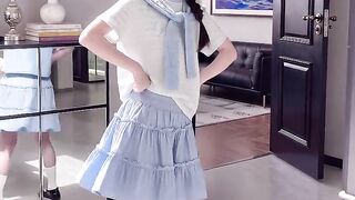 Beautiful girl waking dance