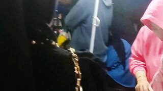 Suasana tempat jajanan kuliner malam hari