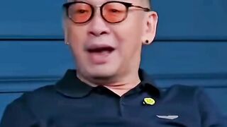 Lulusan Politik Tapi Takut Ngomongin Politik? Coach Justin Pilih Aman!   #coachjustin #politik #drtirta #shorts #takut