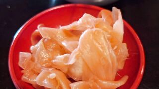 Acar Jahe Merah. Red Ginger Pickle. 紅薑醃菜. 红姜渍物. 紅薑漬物. 赤生姜の甘酢漬け.
