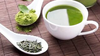 Teh Hijau. Green tea. 綠茶. 绿茶. 緑茶. Зеленый чай. Grüner Tee. Té verde. Thé vert