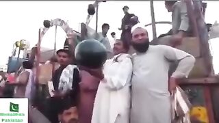 laal ay laal ay sari gudi laal ay