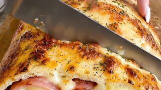 Cheese ham italian strombol