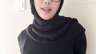 hijabi 7