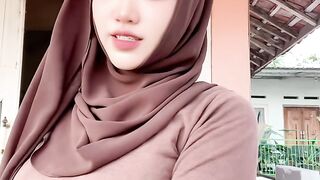 hijabi 8
