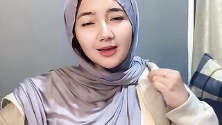 hijabi 9