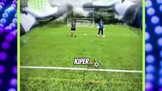 kiper hebat 4