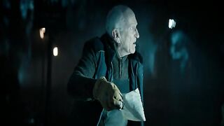 Ride.or.Die.S01E03.Strangers on a Train