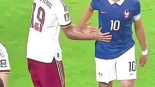 Lamine Yamal RESPECTs Everyone
