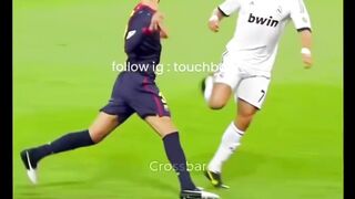 Jalanan tidak akan pernah lupa apa yang dilakukan Ronaldo kepada Gerard Pique