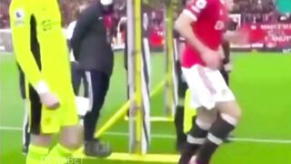 momen lucu nan jenaka dari harry maguire di dunia sepak bola