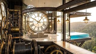 There’s a Luxury Mansion Inside This Giant Clock ⏰🏠