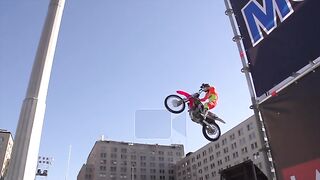 Motorcycle 17