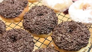 Resep Donat Kentang Anti Gagal! Lembut, Empuk, & Keluar White Ring-nya! 🍩😍