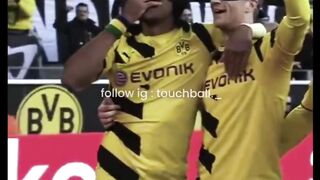 Musim 2014/2015 dianggap sebagai salah satu era terbaik dalam sejarah sepak bola modern