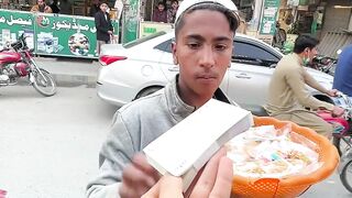 Helping kids in Pakistan