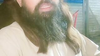 اپنے مظلوم دوستوں کے ساتھ